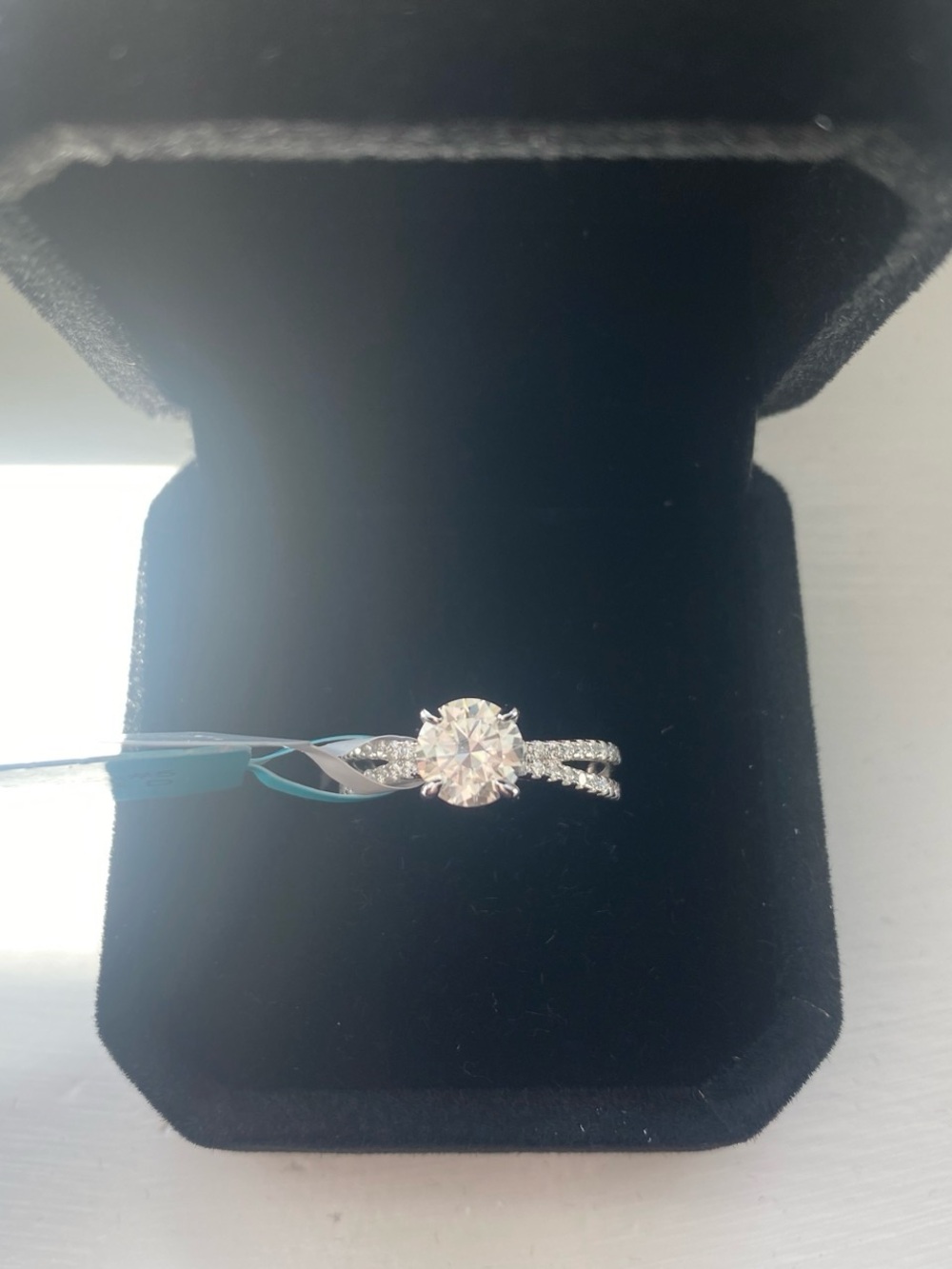 Round Cut Moissanite Engagement Ring Size 5